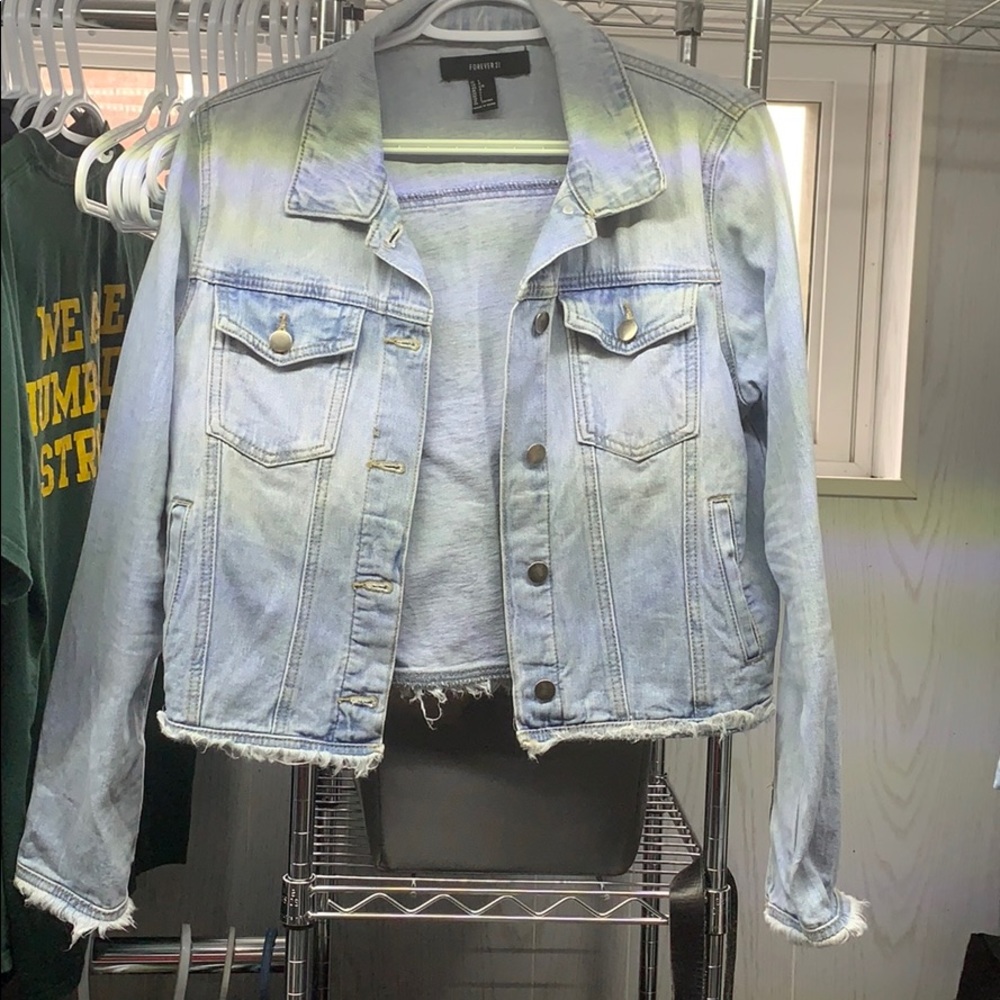 Cropped Denim Jacket